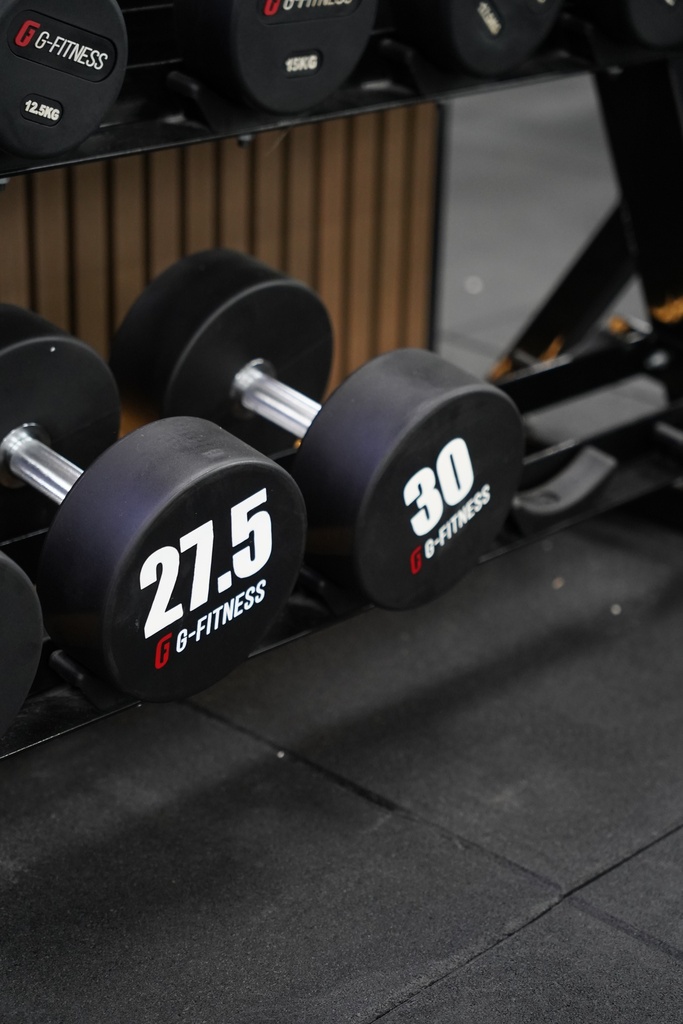 Mancuerna TPU con logo G-Fitness 27,5KG